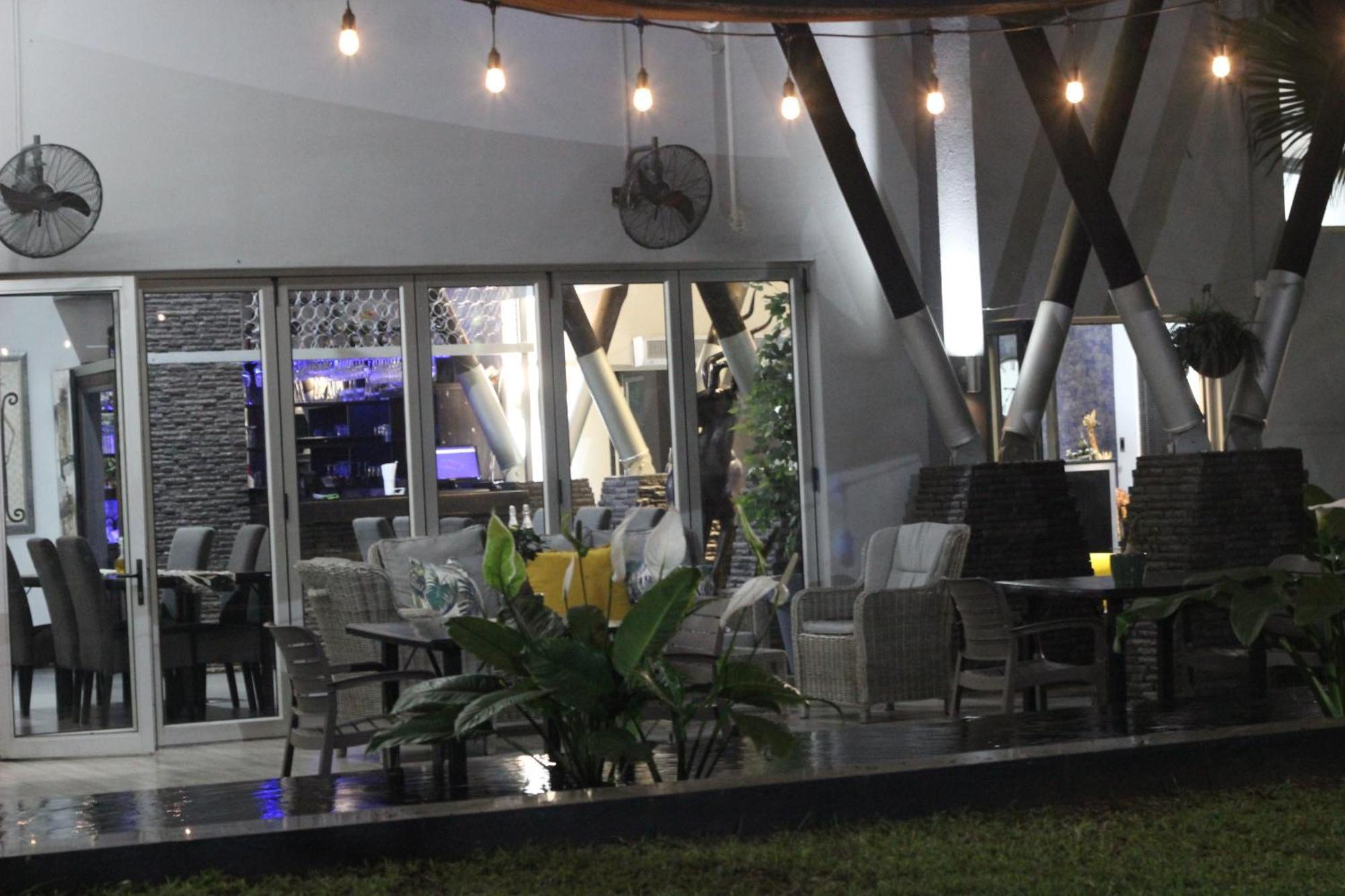 Ecolux Boutique Hotel Komatipoort Exteriör bild