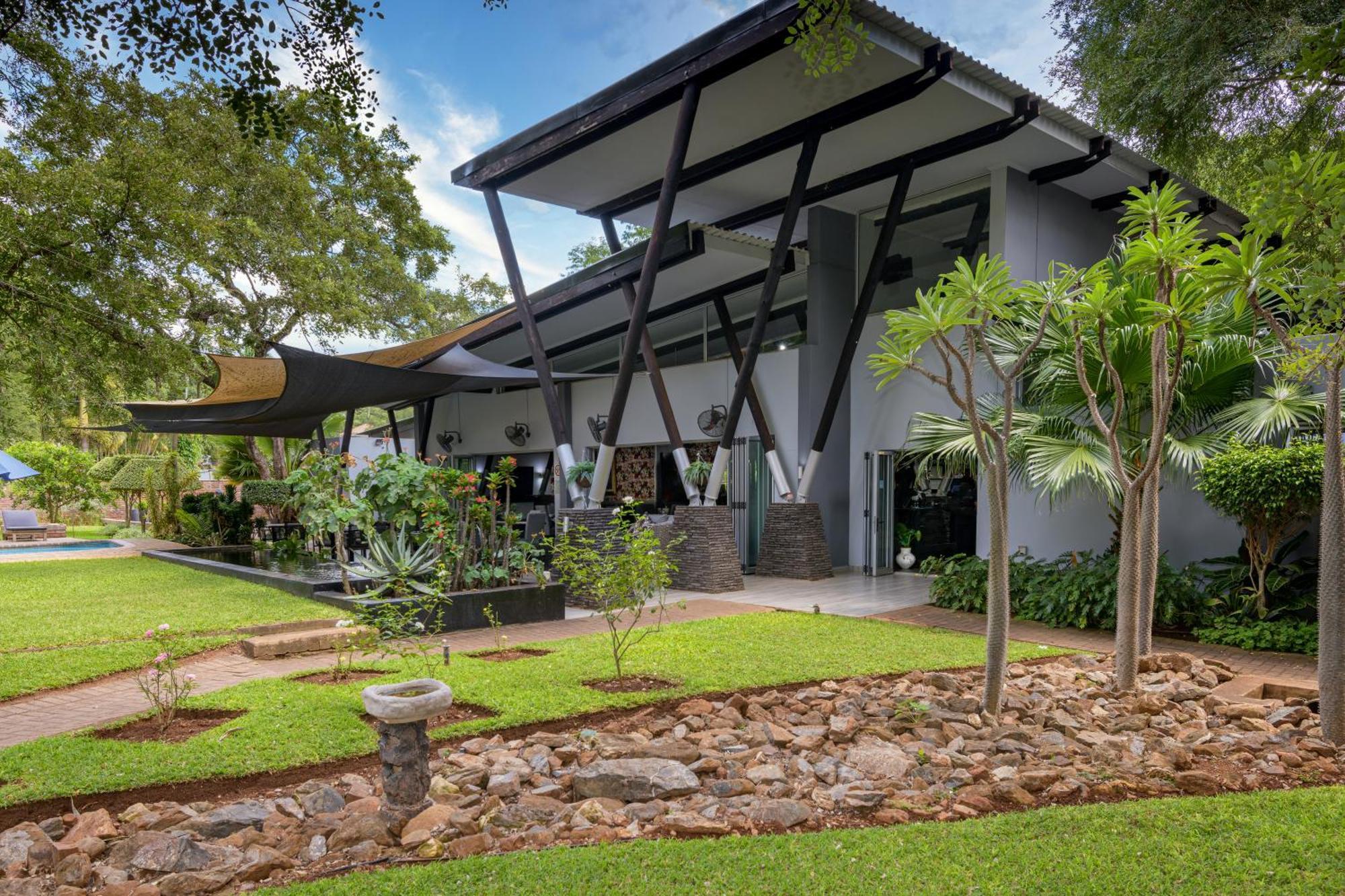 Ecolux Boutique Hotel Komatipoort Exteriör bild
